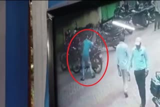 Bike theft from Topchanchi block office premises in Dhanbad