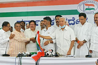 Former MLA HR Gaviyappa rejoined Congress