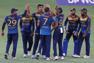 سری لنکا نے پاکستان کو پانچ وکٹوں سے دی شکست