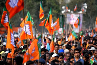 Eyeing Muslim votes, BJP's minority cell to make 'Alpsankhyak Mitra' in Gujarat