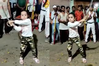 viral video of six year old girl sword fight at sehore in madhyapradesh