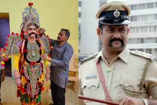 Police officer played role of Vrishasena  KarnaParva doddata  Vrishasena eldest son of Karna  ದೊಡ್ಡಾಟದಲ್ಲಿ ಕರ್ಣನ ಮಗನ ಪಾತ್ರ ಹಾಕಿದ ಪೊಲೀಸ್  ಅಧಿಕಾರಿ ಕಲೆಗೆ ಮನಸೋತ ಸಾರ್ವಜನಿಕರು  ಉತ್ತರ ಕರ್ನಾಟಕ ಸಾಂಪ್ರದಾಯಿಕ ಪ್ರಸಿದ್ದ ಕಲೆ ದೊಡ್ಡಾಟ  ಕರ್ಣಪರ್ವ ಎಂಬ ದೊಡ್ಡಾಟದಲ್ಲಿ ಕಲೆ ಪ್ರದರ್ಶನ  ಪೊಲೀಸ್​ ಅಧಿಕಾರಿ ಗಮನ