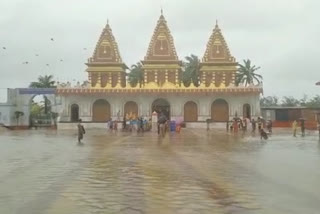 Sundarbans residents distressed due to low pressure and rain