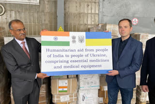 The 12th consignment package was handed over to Oleksii Laremenko, Deputy Minister of the Health of Ukraine by Ambassador of India to Ukraine Harsh Kumar.