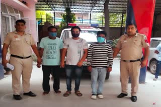 3 gamblers arrested in delhi