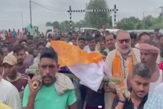 बेगूसराय पहुंचे गिरिराज सिंह