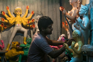 artists of Kolkata Kumartuli unable to use Herbal Colour before Durga Puja 2022