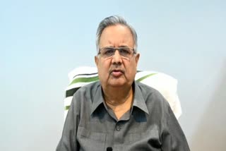 Raman Singh takes jibe at Bhupesh government