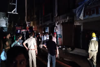 fire in textile shop in jawahar market