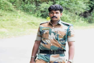 wild elephant attack injured forest gaurd died  thrissur wild elephant attack  forest gaurd died  തൃശൂര്‍ പാലപ്പിളളി  വനം വകുപ്പ് താല്‍ക്കാലിക ജീവനക്കാരന്‍  മുക്കം  ആര്‍ ആര്‍ ടി ഓഫീസര്‍  വനം വകുപ്പ് ഉദ്യാഗസ്ഥന്‍ മരിച്ചു