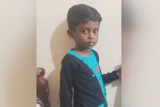 five year boy died thiruvananthapuram  two wheeler fell into stream thiruvananthapuram  Two wheeler Accident Thiruvananathapuram  പൊഴിയൂർ അമ്പലിക്കോണം എൽ പി സ്‌കൂള്‍  അഞ്ച് വയസുകാരന്‍ തോട്ടില്‍ വീണ് മരിച്ചു  മാറാടി തോട് അപകടം