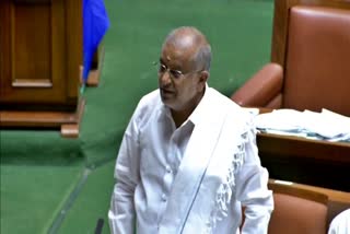 contractors-are-defaming-your-government-says-gt-deve-gowda