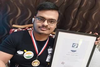 अमित सिंह का नाम Indian Book of Records में दर्ज