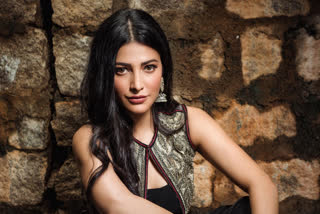 Actress Shruti Hasan Latest Photos