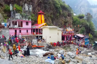 Pilgrims Died in Uttarkashi