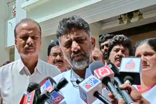 assembly elections 2023  KPCC President DK Shivakumar  KPCC President DK Shivakumar warn to supporters  ಕೆಲಸ ಮಾಡದವರಿಗೆ ಯಾಕ್ರೀ ಟಿಕೆಟ್ ಕೊಡಬೇಕು  ವಿಧಾನಸಭೆ ಚುನಾವಣೆ  ಕೆಪಿಸಿಸಿ ಅಧ್ಯಕ್ಷ ಡಿಕೆ ಶಿವಕುಮಾರ್  ಕೆಪಿಸಿಸಿ ಅಧ್ಯಕ್ಷ ಡಿಕೆ ಶಿವಕುಮಾರ್ ಎಚ್ಚರಿಕೆ  ಇಡಿ ವಿಚಾರಣೆಗೆ ಹಾಜರಾಗುತ್ತೇನೆ ಎಂದ ಡಿಕೆಶಿ