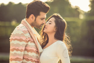 Tejasswi Prakash on relationship with Karan Kundrra,Tejasswi Prakash on dating Karan Kundrra on Bigg Boss,Tejasswi Prakash on dating Karan Kundrra,Tejasswi Prakash Karan Kundrra relationship,Tejasswi Prakash latest news,Tejasswi Prakash latest updates,TejRan,Bigg Boss 15 couple,ತೇಜಸ್ವಿ ಪ್ರಕಾಶ್,ತೇಜಸ್ವಿ ಪ್ರಕಾಶ್ ಫೋಟೋಗಳು,ತೇಜಸ್ವಿ ಪ್ರಕಾಶ್ ಮತ್ತು ಕರಣ್​ ಕುಂದ್ರಾ,ನಟಿಯರ ಮದುರ ಕ್ಷಣದ ಫೋಟೋಗಳು,ತೇಜಸ್ವಿ ಪ್ರಕಾಶ್ ರಿಲೇಶನ್​ಶಿಪ್​