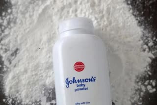 MAHARASHTRA FOOD DRUGS ADMINISTRATION HAS CANCELLED THE MANUFACTURING LICENSE OF JOHNSONS BABY POWDER MULUND MUMBAI