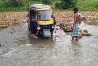 ଅଞ୍ଚଳର ବିକାଶରେ ବାଧକ ସାଜିଛି ପାହାଡି ଝରଣା