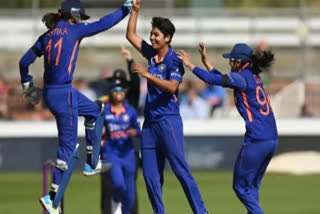 India beat England by 7 wickets in first women's ODI