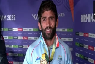 Bajrang Punia wins bronze medal in World Wrestling Championship, gives second medal to India