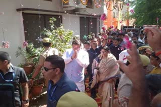 CM Dhami met Dhaurahra MP Rekha Verma