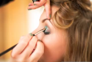 follow these tips to get long lasting and flawless makeup