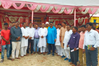 Former MLA Janki Prasad Yadav Protest