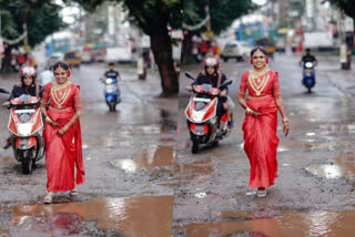 Bridal catwalk protest on potholed Kerala road takes Instagram by storm