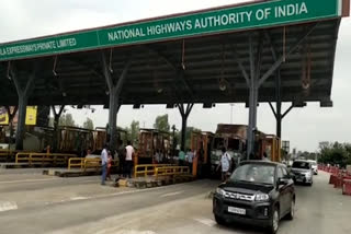 Clash between TRS leaders and tollgate managers