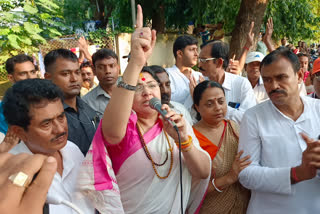 BJP Agitation in front of Santiniketan Police Station to protest Bolpur Child Murder