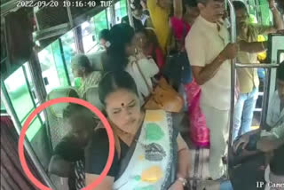 Karnataka: Woman stealing co-passenger's purse captured on CCTV