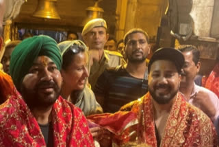 Daler Mehndi and Mika Singh visit Chintpuri temple in H.P