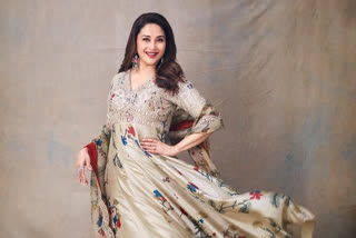 actor Madhuri dixit