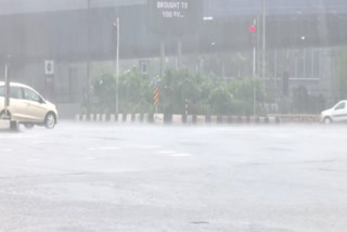 Rains lash Delhi