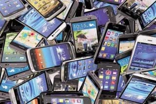 پچاس سے زائد چوری شدہ/گمشدہ سمارٹ فون برآمد