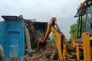 Encroachment removed in Mandsaur Umaria