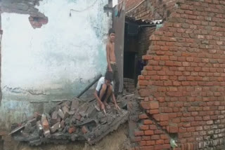 house collapse in Palwal