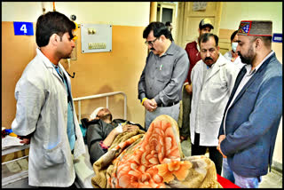 Govind Thakur met injured people.