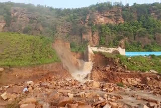 bansagar canal broke in middle