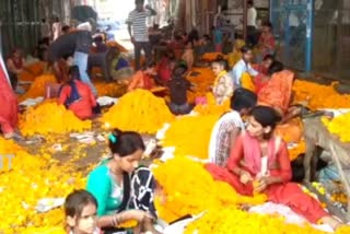 increase in demand for flowers during Navratri