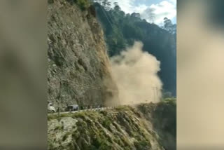 Pithoragarh-Tanakpur national highway blocked for three days due to landslide