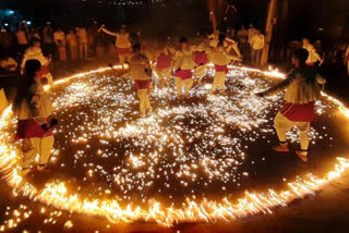 Garba fire bubble dance mesmerises Navratri revellers at Gujarat's Jamnagar