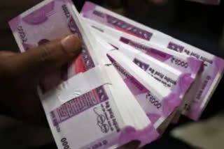 Rupee rises 35 paise to 81.58 against US dollar