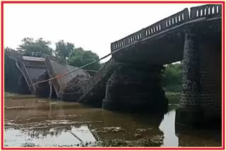 bridge collapsed near Dhanora village