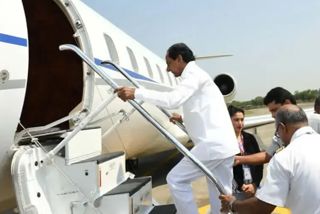 Telangana CM KCR buying aircraft  Telangana CM KCR to buy aircraft  KCR to buy aircraft for national party tours  80 കോടിയുടെ വിമാനം വാങ്ങാന്‍ കെസിആര്‍  തെലങ്കാന മുഖ്യമന്ത്രി കെ ചന്ദ്രശേഖര്‍ റാവു  Telangana Chief Minister K Chandrasekhar Rao  തെലങ്കാന രാഷ്‌ട്ര സമിതി  Telangana Rashtra Samithi