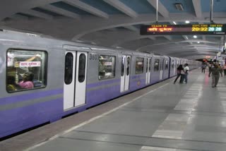 Durga Puja Metro Service