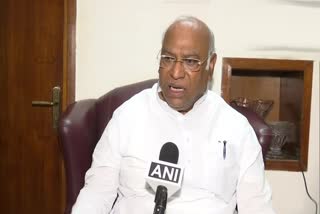 mallikarjun-kharge-resign-post-of-lop-in-rajyasabha