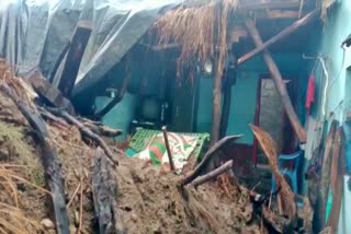 Old man dies in house collapse at Raichur