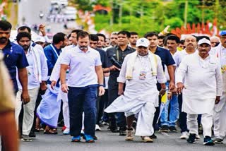 Rahul Bharat Jodo Yatra enters Karnataka